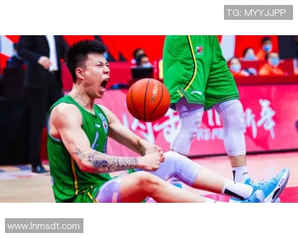 张镇麟的篮球之路：从青涩少年到CBA明星的成长故事