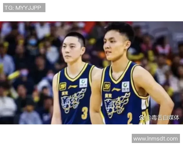 2018年CBA江苏队与山东队激战回顾精彩瞬间与关键时刻分析 2018年CBA江苏队与山东队激战回顾精彩瞬间与关键时刻分析