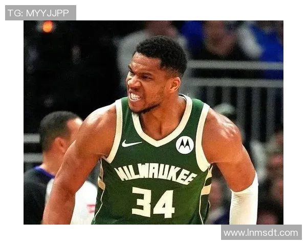 雄鹿再胜尼克斯，字母哥连续两场30+表现引爆全场