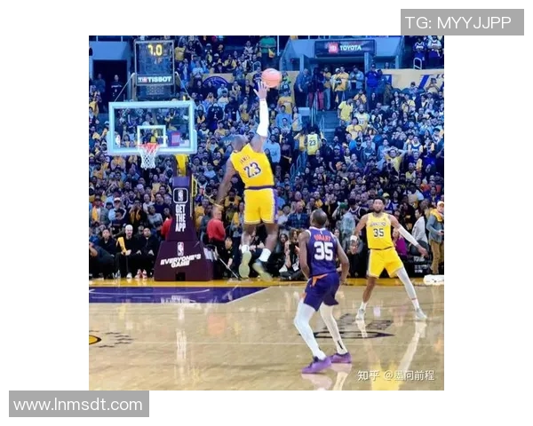 太阳队签下前湖人球员，球队阵容注入新鲜动力