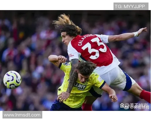 南安普顿主场迎战西布罗英超对决引发球迷热议与期待