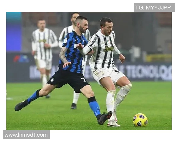 西超杯激战在即球迷热盼豪门对决与精彩瞬间