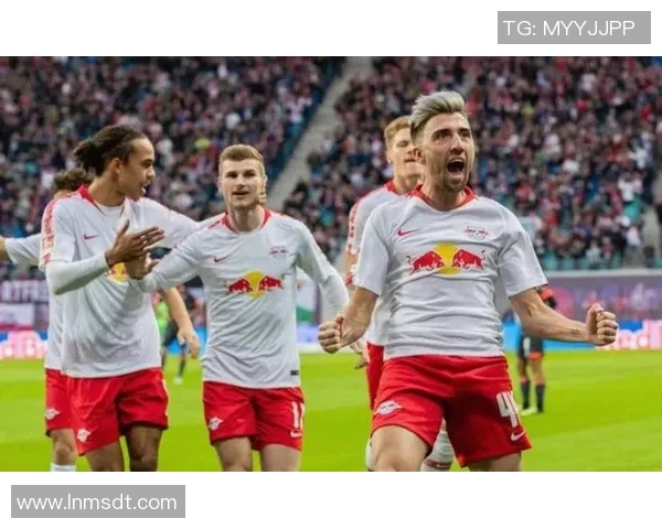 莱比红牛迎战沃尔夫斯全力争胜展现球队实力与战术魅力